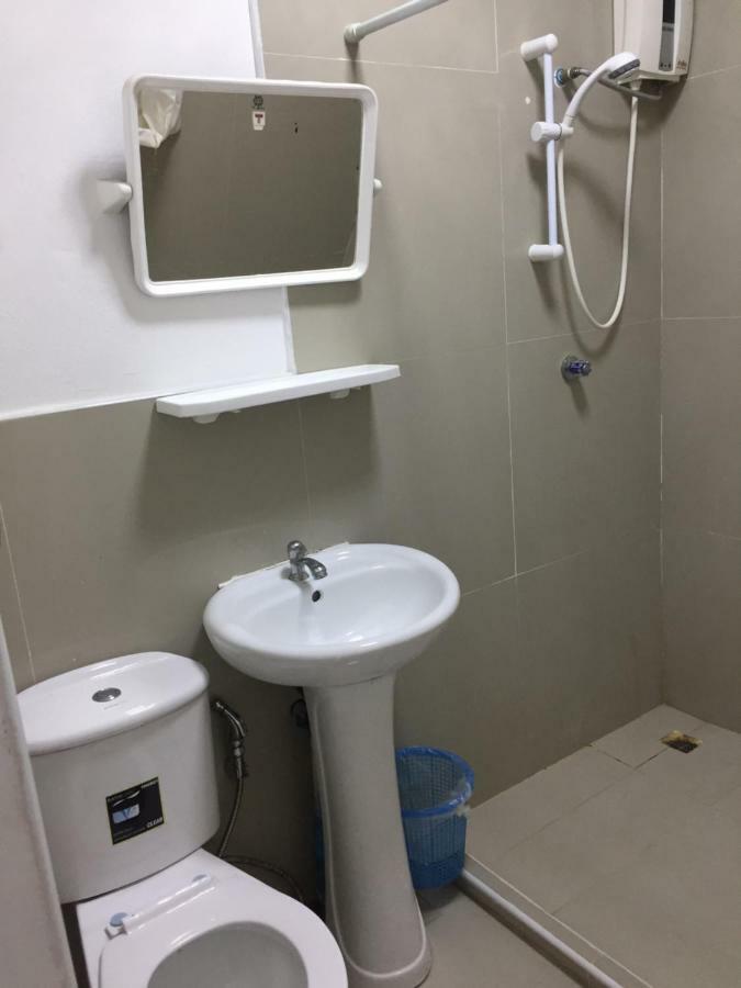 חוף ג'ומטיין Escobar Guesthouse מראה חיצוני תמונה