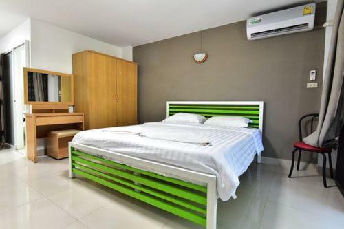 חוף ג'ומטיין Escobar Guesthouse מראה חיצוני תמונה
