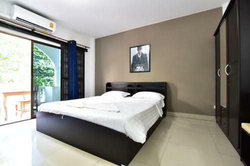 חוף ג'ומטיין Escobar Guesthouse מראה חיצוני תמונה